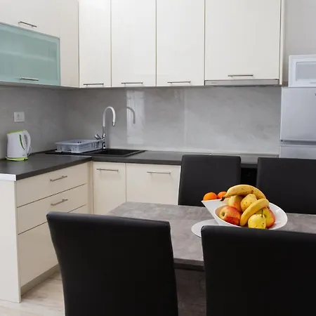 Unforgettable Sea View Bakota Apartman